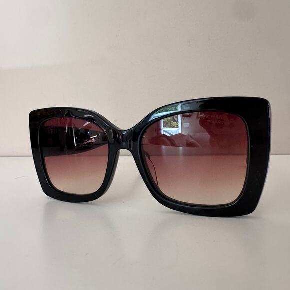 Chanel Polarized Square CC Logo Sunglasses 5494 Made in Italy main image 8